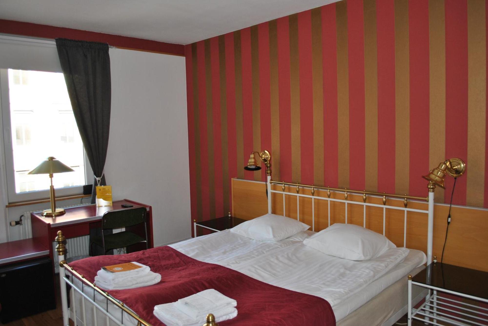Solsta Hotell Карлстад Номер фото